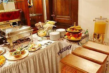 U Pava Hotel Prague 4*,