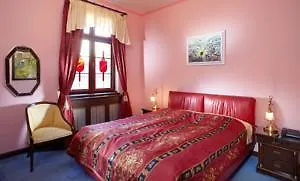 U Pava Hotel Prague 4*,